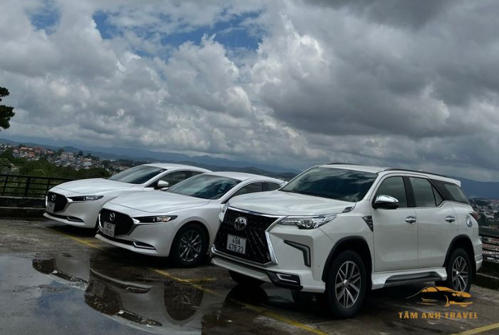 Thuê xe du lịch Đà Lat giá tốt