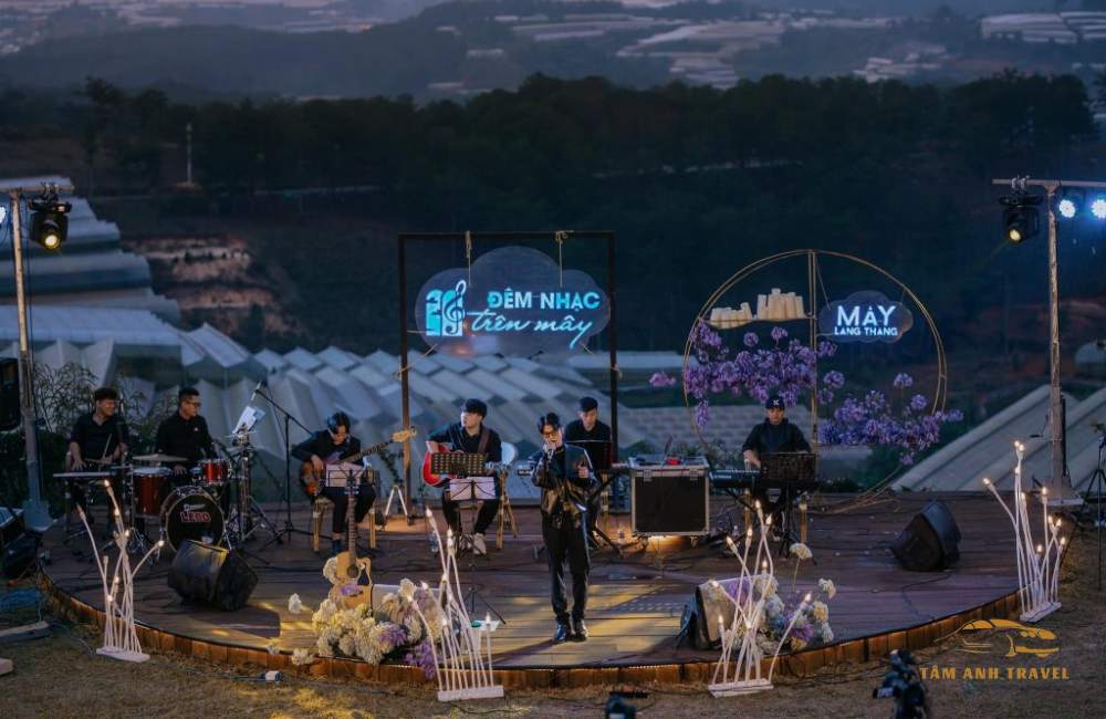Review quán cafe Đà Lạt Mountain View đậm chất Bắc Âu