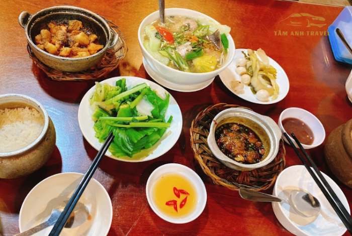 List 9+ quán ăn trưa Đà Lạt đông khách với giá cực "mềm"