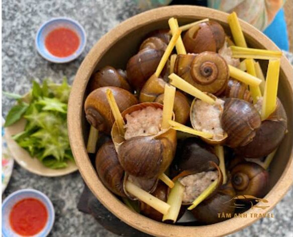 Bỏ túi 9 quán ốc nhồi thịt Đà Lạt ăn là nghiện
