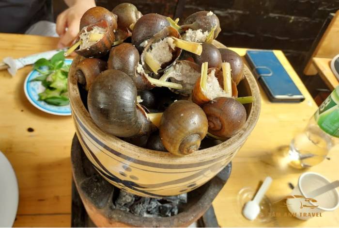 Bỏ túi 9 quán ốc nhồi thịt Đà Lạt ăn là nghiện