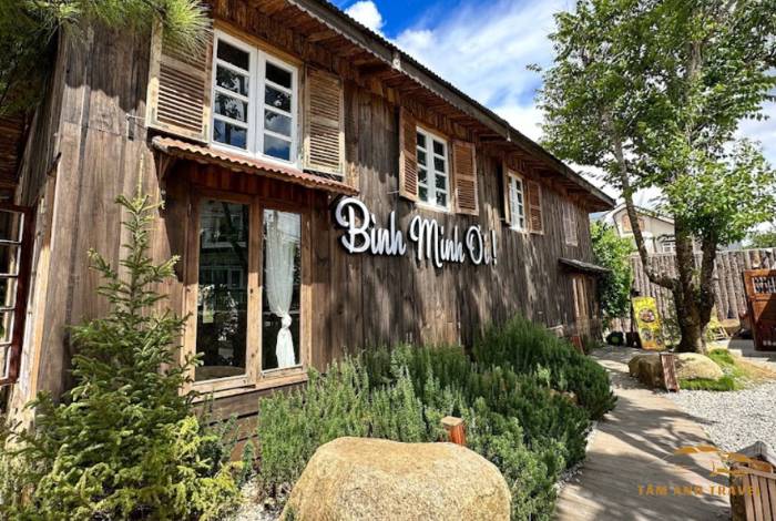 TOP 6 quán cafe view đẹp Đà Lạt ngắm trọn thành phố ngàn thông