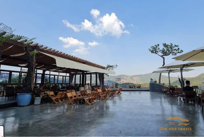 TOP 6 quán cafe view đẹp Đà Lạt ngắm trọn thành phố ngàn thông