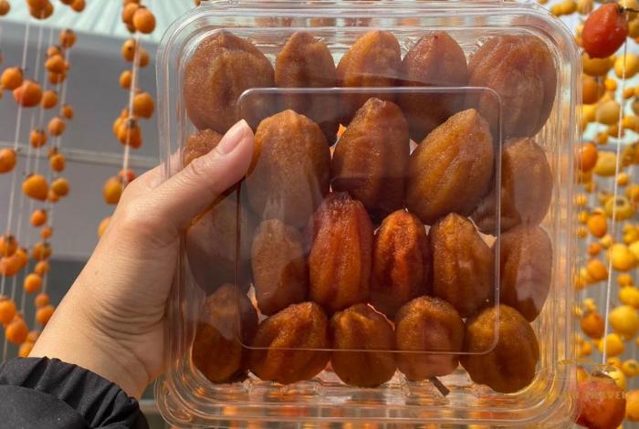 Địa chỉ mua hồng treo gió Đà Lạt đông khách nhất