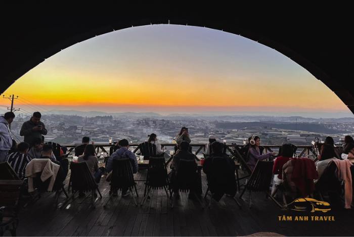 Lời của gió Đà Lạt - quán cafe view hoàng hôn cực đỉnh