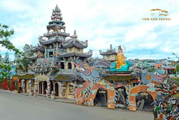 Ngôi chùa ở Đà Lạt linh thiêng