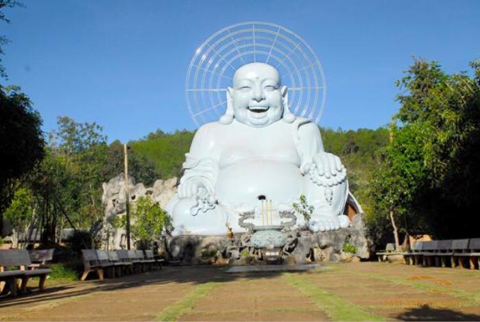 Ngôi chùa ở Đà Lạt linh thiêng