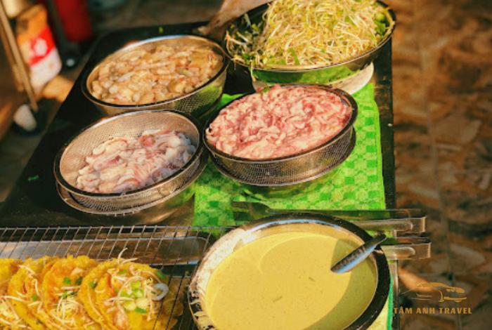 Top 8 Quán Bánh Xèo Đà Lạt Ngon Nhất Bạn Không Thể Bỏ