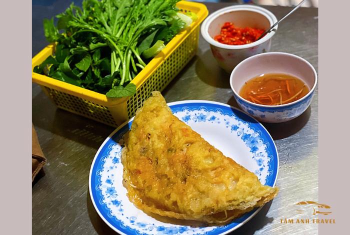 Top 8 Quán Bánh Xèo Đà Lạt Ngon Nhất Bạn Không Thể Bỏ