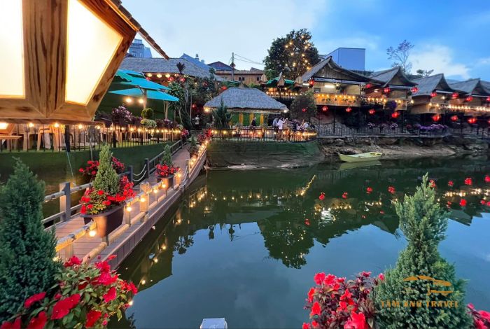 An Sơn Hồ Đà Lạt: nhà hàng phong cách cổ trấn độc đáo