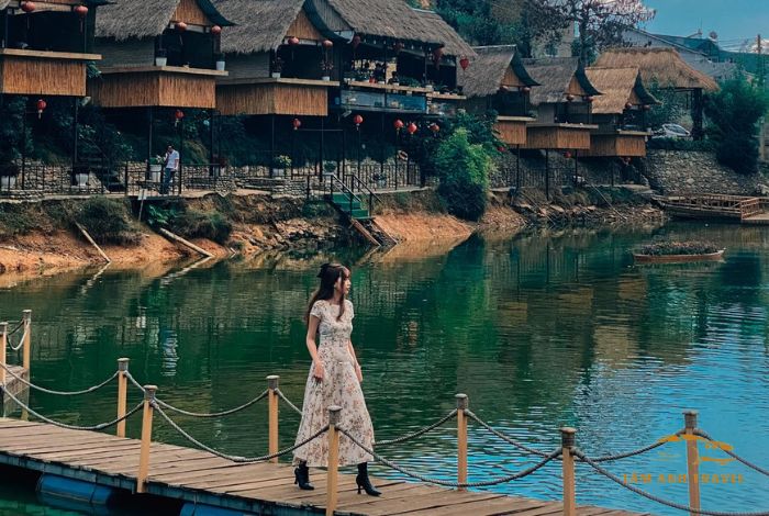An Sơn Hồ Đà Lạt: nhà hàng phong cách cổ trấn độc đáo
