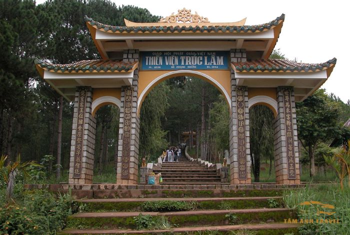 Cáp treo Đà Lạt: Ngắm trọn thành phố từ trên cao