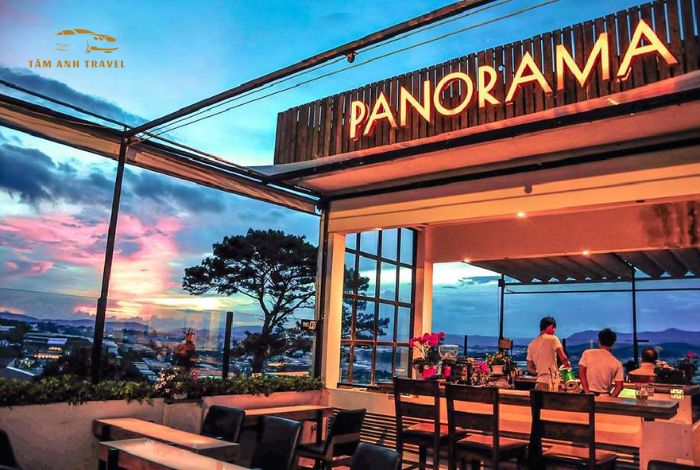 Cafe Panorama Đà Lạt: Không gian chill, view đẹp, sống ảo cực chất