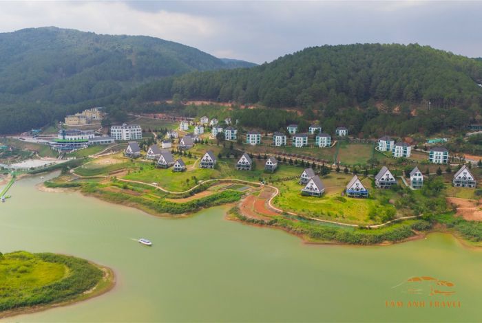 Ngôi làng Châu Âu Đà Lạt thu nhỏ