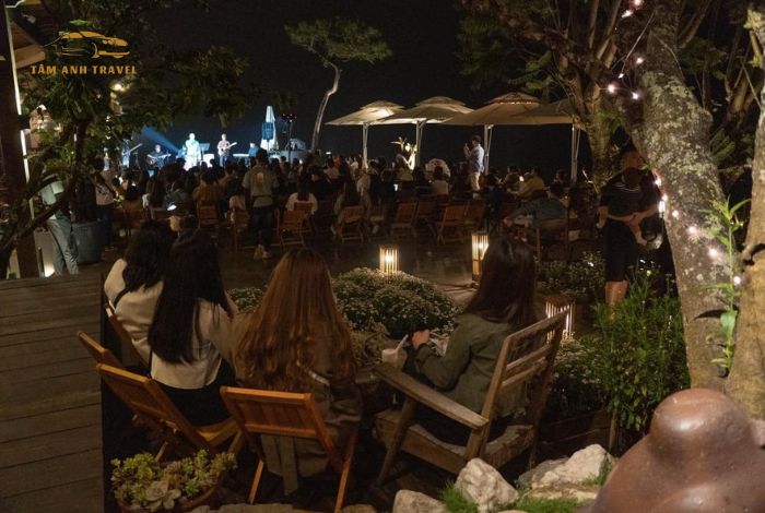Cafe bình minh ơi Đà Lạt - Chốn thiên đường săn mây cực chill