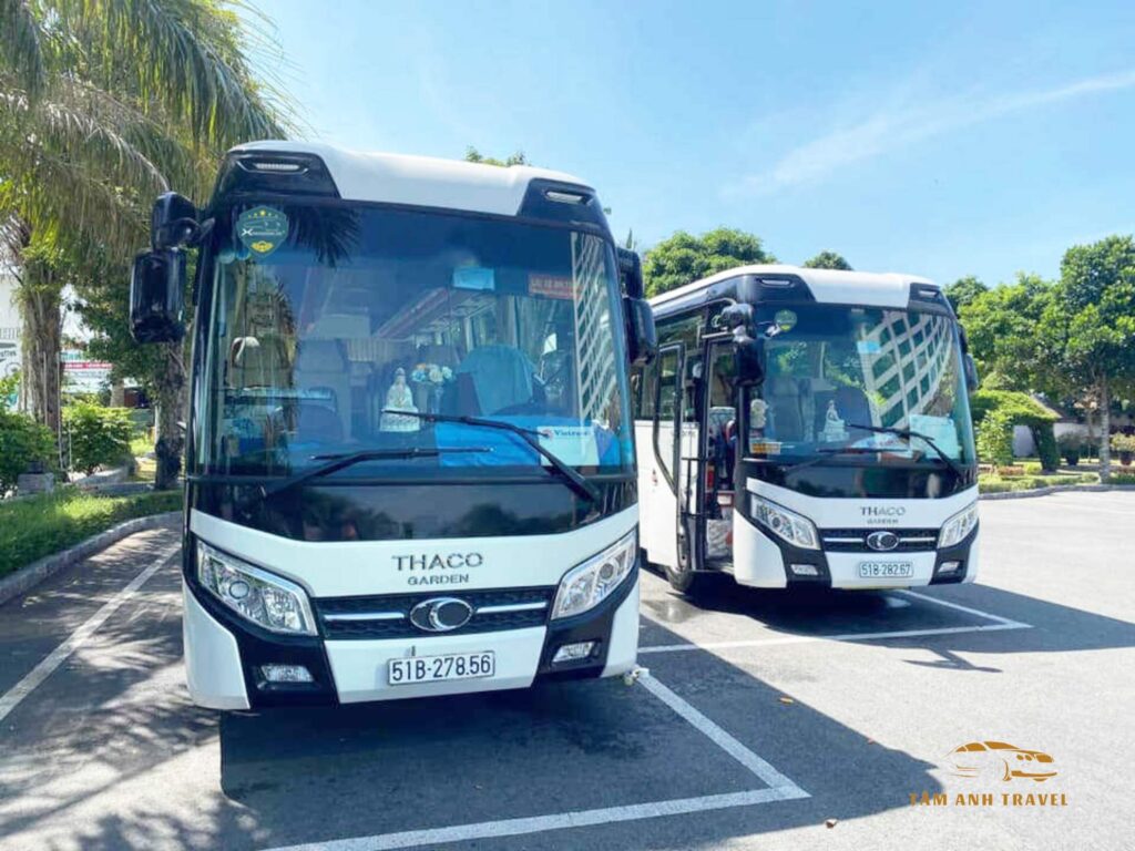 Thủ tục thuê xe 35 chỗ Đà Lạt tại Tâm Anh Travel đơn giản, nhanh gọn