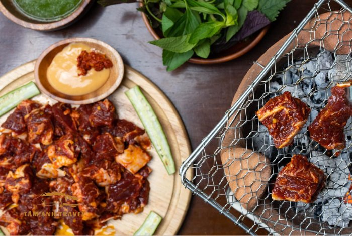 Quán bò tơ dã chiến Đà Lạt nổi tiếng