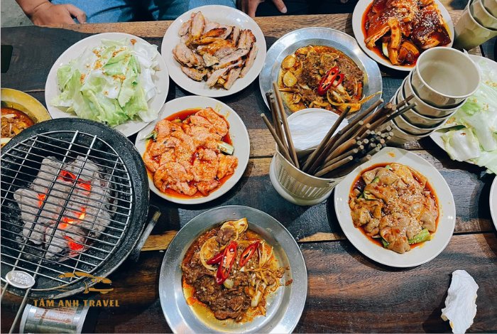 Quán thịt rừng Đà Lạt hút khách
