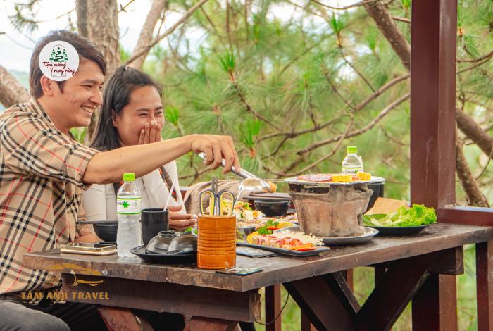 Tiệm Nướng Trong Rừng: Thưởng thức BBQ giữa thiên nhiên