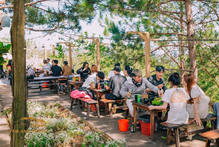 Tiệm Nướng Trong Rừng: Thưởng thức BBQ giữa thiên nhiên