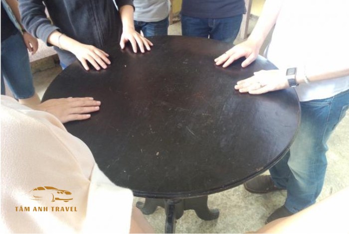 bí ẩn bàn xoay huyền bí