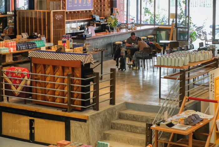 Là Việt Coffee - Nơi bắt đầu của những ly Cà phê đặc sản