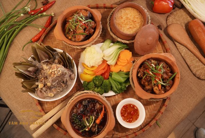 Nhà hàng cơm niêu Fresh - Cơm ngon, view đẹp và siêu rộng
