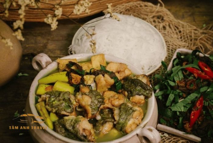 Đến nhà hàng Trên Đỉnh Đồi Trăng thưởng thức ẩm thực phố núi