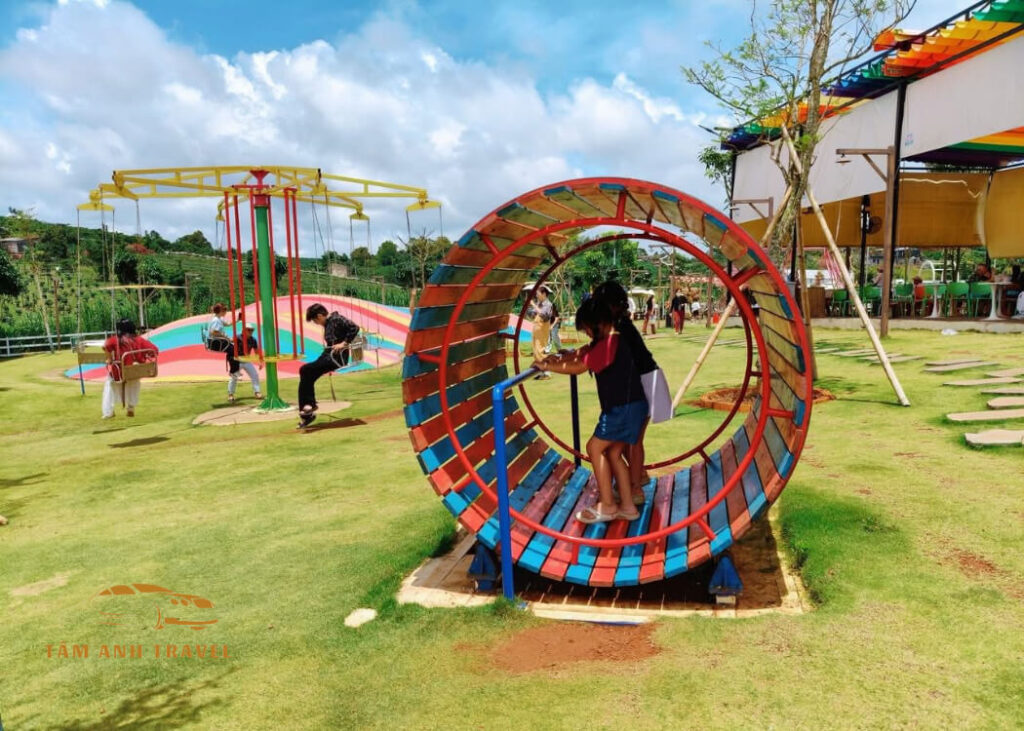 Review Sun Valley Farm - Tổ hợp nông trại, vườn thú, trò chơi