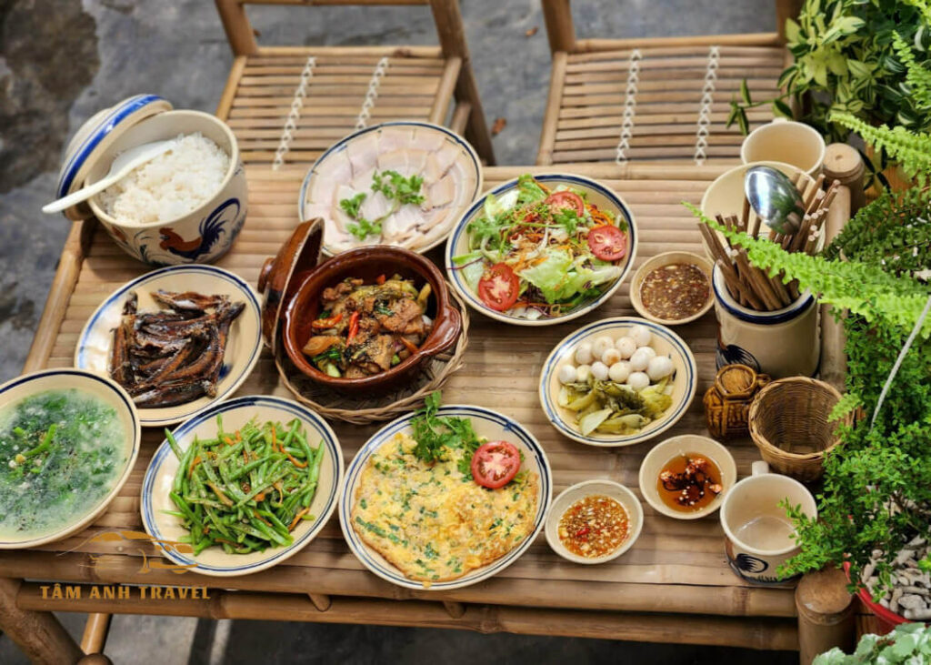 Ghé Tiệm cơm Hồi Đó thưởng thức bữa cơm tuổi thơ đầy kỷ niệm