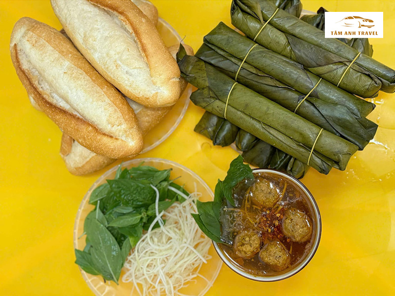 Quán bánh mì xíu mại cô Trúc Đà LẠt