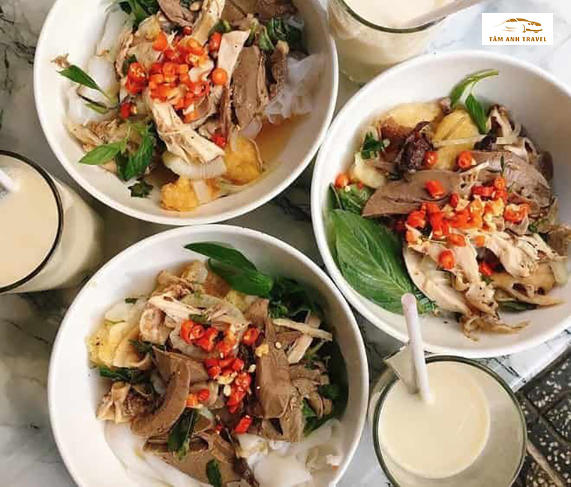Bánh ướt lòng gà Hồ Xuân Hương Đà Lạt