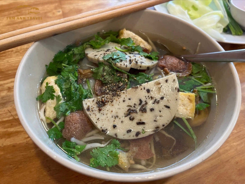 quán hủ tiếu đà lạt