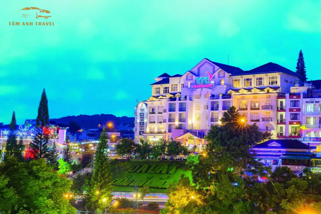 khách sạn 4 sao đà lạt