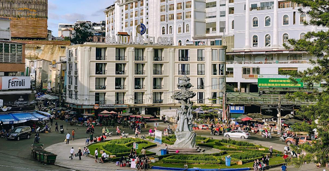 khách sạn đà lạt gần chợ đêm