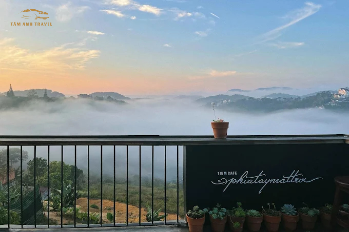 tiệm cà phê phía tây mặt trời - specialty coffee da lat