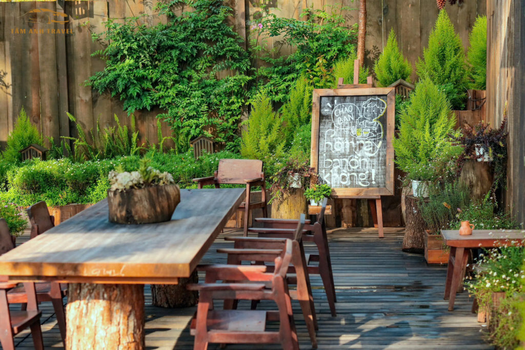 tiệm cafe nàng đà lạt