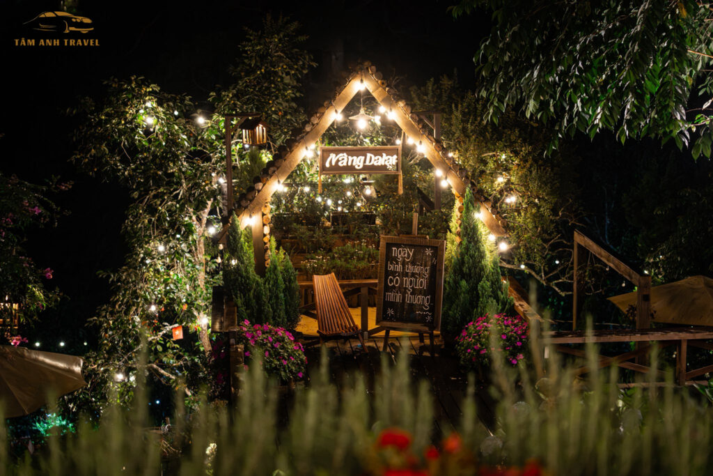 tiệm cafe nàng đà lạt