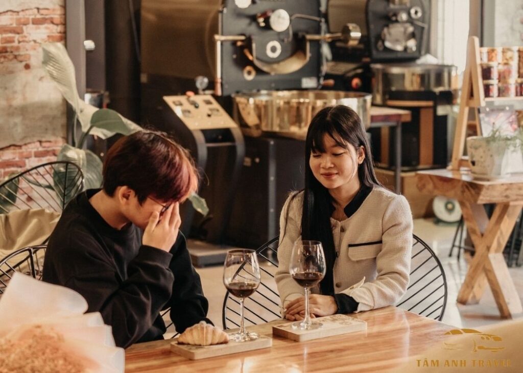 Cafe Tỏi Đen Đà Lạt