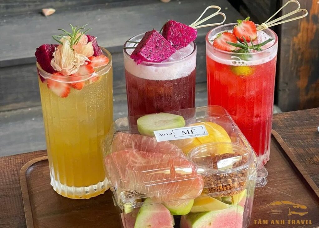 Tiệm cà phê Dốc Hồng