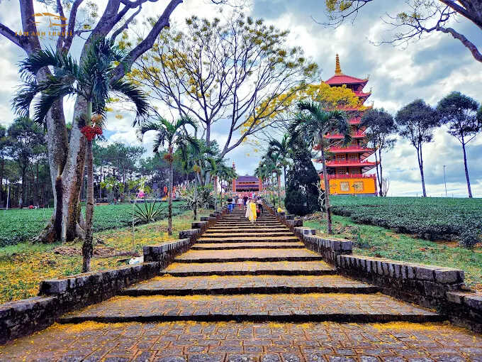 tu viện bát nhã