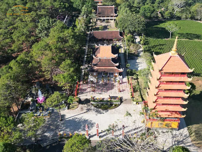 tu viện bát nhã