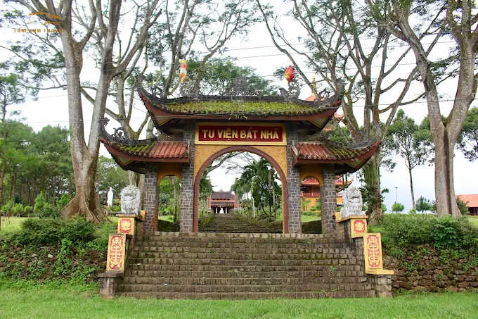tu viện bát nhã